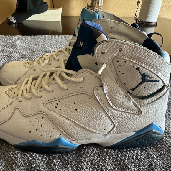 Jordan UNC 7s - Picture 6 of 6
